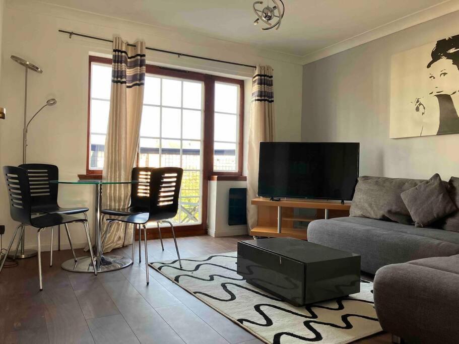 My Waterfront Apartment, Views Over Water Of Leith Édimbourg Extérieur photo